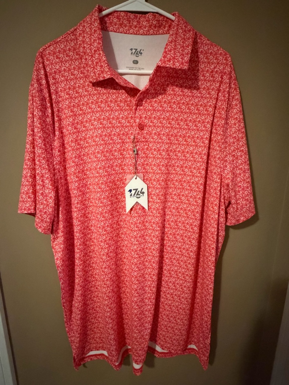 1764 Men's Coral Patterned Polo Shirt